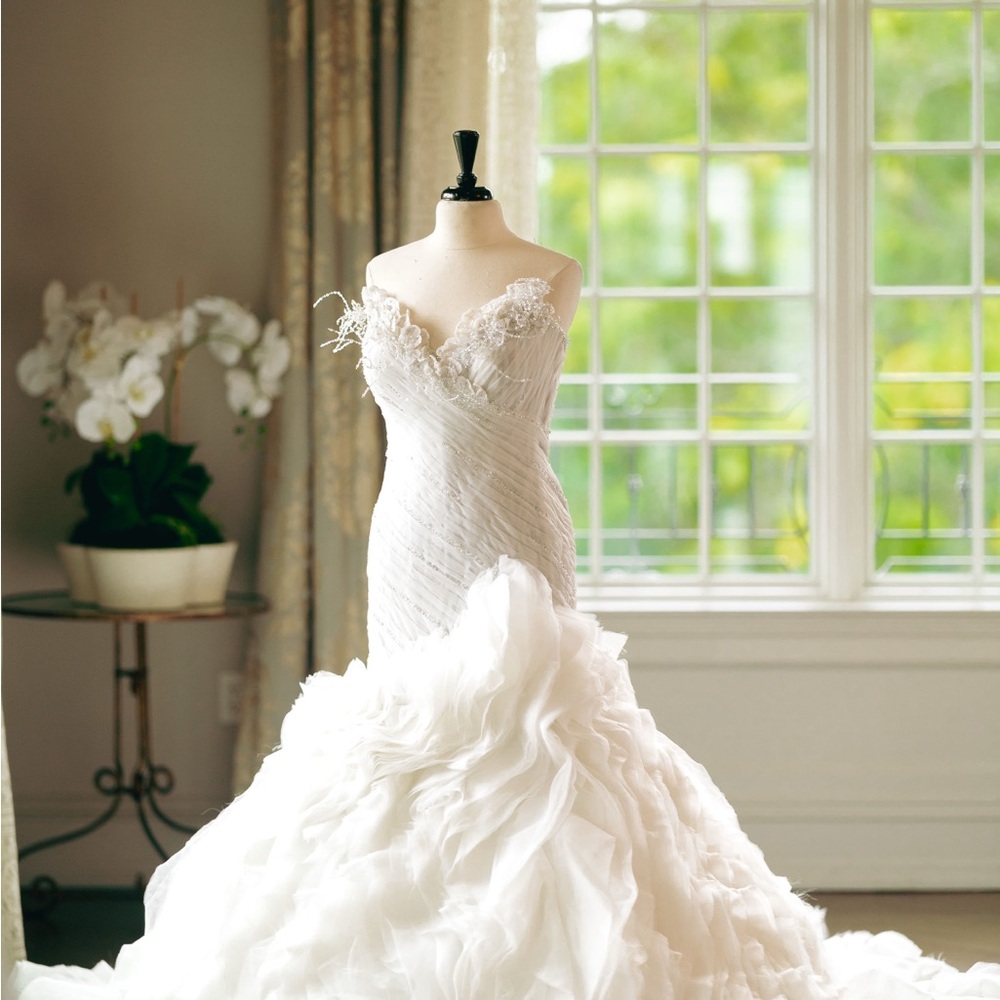 Couture Pistisgh Custom Wedding Dress – Ghana Design (Size 14) - Picture 1 of 4